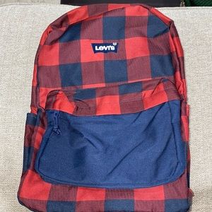 Levi’s Buffalo plaid backpack colors: red & navy blue